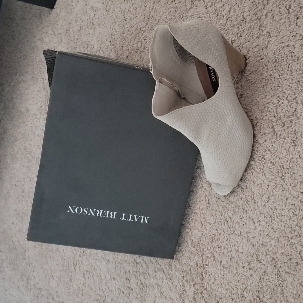 Matt Bernson Jagg Open Toe Booties, Sand, 10